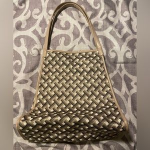 Urban Expressions Tote bag